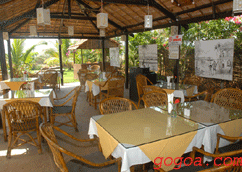 Santana Beach Resort Dining Features