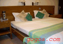 Varca Palms Beach Resort Features